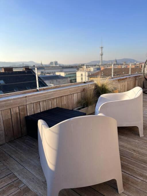Apartment Spacious With Shared Jacuzzi/private Terrace