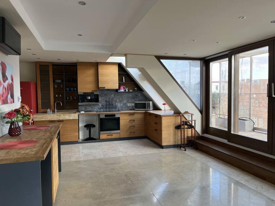 Apartment Spacious With Shared Jacuzzi/private Terrace *